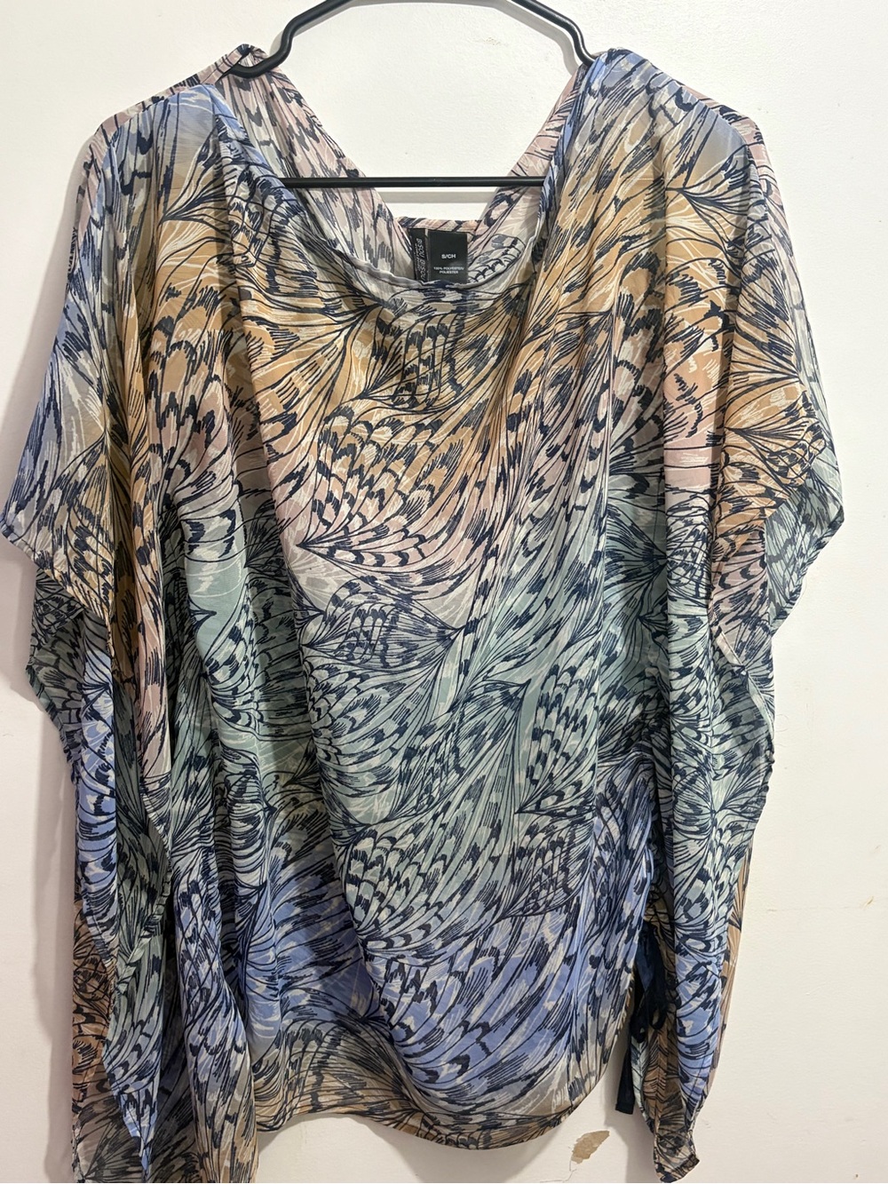 Bisou Bisou Multicolor Feather-Print Tunic in Blue, Beige, Green